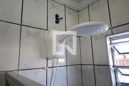 Banheiro  de casa para alugar com 1 quarto, 25m² em Vila Friburgo, São Paulo