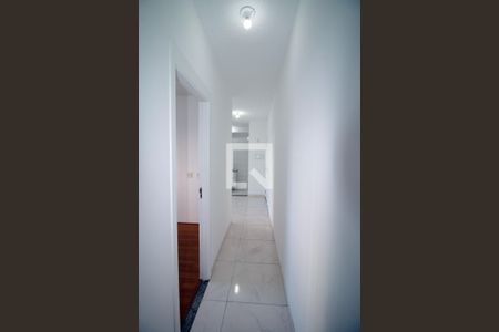Sala - Corredor de apartamento para alugar com 2 quartos, 44m² em Irajá, Rio de Janeiro