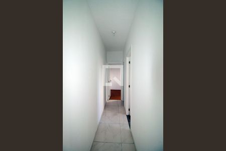 Sala - Corredor de apartamento para alugar com 2 quartos, 44m² em Irajá, Rio de Janeiro