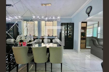 Casa à venda com 4 quartos, 318m² em Colégio Batista, Belo Horizonte