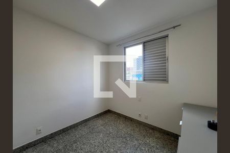 Quarto 1 de apartamento para alugar com 3 quartos, 120m² em São Francisco, Belo Horizonte