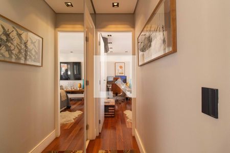 Corredor de apartamento à venda com 1 quarto, 205m² em Vila Mariana, São Paulo