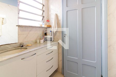 Banheiro de casa à venda com 2 quartos, 120m² em Perdizes, São Paulo