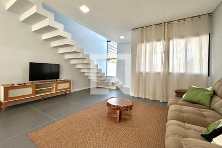 Sala de casa para alugar com 3 quartos, 124m² em Campeche Leste, Florianópolis
