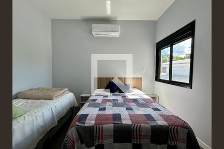 Quarto 1 de casa para alugar com 3 quartos, 124m² em Campeche Leste, Florianópolis