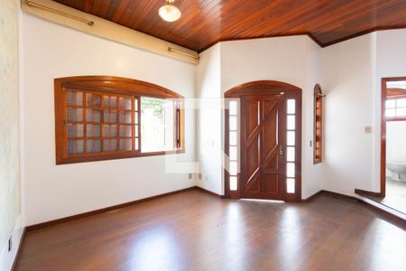 Casa para alugar com 4 quartos, 363m² em Igara, Canoas