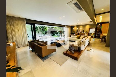 Casa à venda com 4 quartos, 530m² em Brooklin, São Paulo