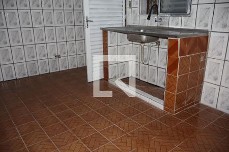 Sala/cozinha de casa para alugar com 1 quarto, 501m² em Jardim Paraguacu, São Paulo