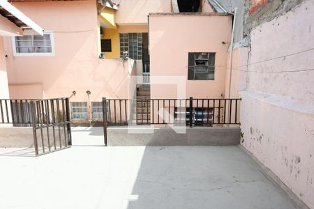 quarto 1 vista de casa para alugar com 3 quartos, 55m² em Vila Franca, São Paulo