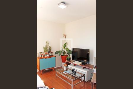 Apartamento para alugar com 2 quartos, 48m² em Parque das Paineiras, Vinhedo