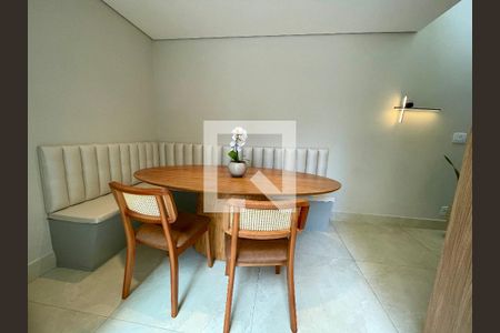 Apartamento à venda com 2 quartos, 148m² em Santo Antônio, Belo Horizonte