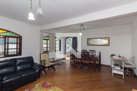 Sala de casa para alugar com 3 quartos, 300m² em Jardim Pedro José Nunes, São Paulo