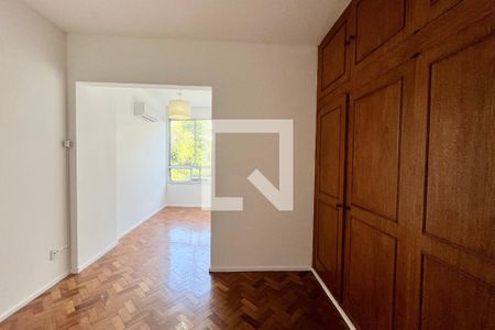 Quarto  de apartamento para alugar com 2 quartos, 88m² em Copacabana, Rio de Janeiro