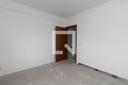 Quarto de apartamento para alugar com 2 quartos, 200m² em Medianeira, Porto Alegre