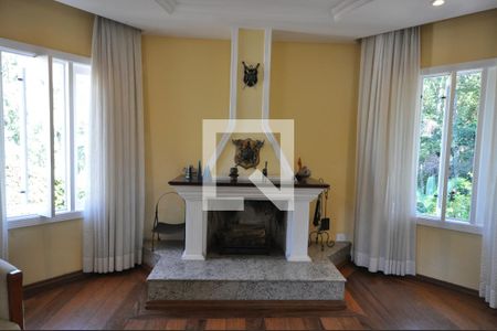 Sala de casa à venda com 4 quartos, 510m² em Sítio Barrocada, São Paulo