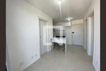 Sala / Cozinha  de apartamento para alugar com 2 quartos, 35m² em Jardim Peri Peri, São Paulo