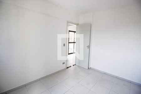 Quarto 1 de apartamento para alugar com 2 quartos, 79m² em Chácara Agrindus, Taboão da Serra