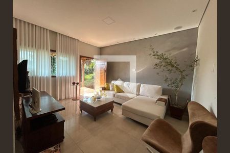 Casa à venda com 5 quartos, 2200m² em Condomínio Estância San Remo, Contagem