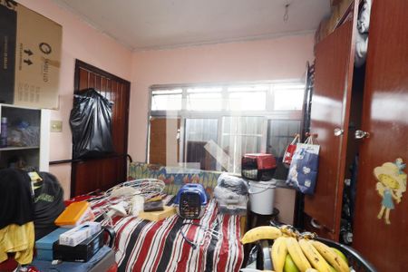 Casa à venda com 4 quartos, 194m² em Vila Constança, São Paulo