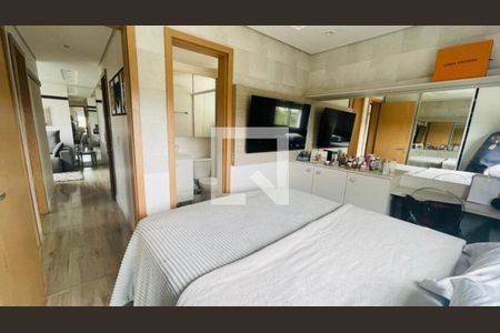 Quarto 1 de apartamento para alugar com 3 quartos, 80m² em Jardim Carvalho, Porto Alegre