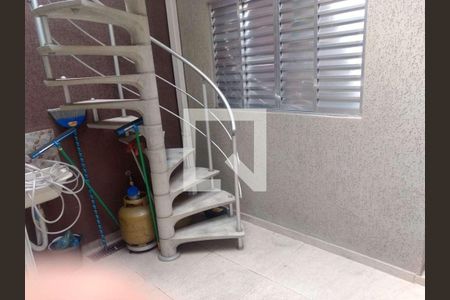 Área externa de casa à venda com 2 quartos, 74m² em Vila Moreira, São Paulo