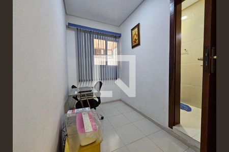 Casa à venda com 4 quartos, 261m² em Residencial Tres (Alphaville), Santana de Parnaíba