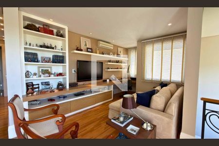 Casa à venda com 3 quartos, 400m² em Colinas da Anhanguera, Santana de Parnaíba