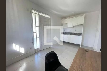 Cozinha de casa para alugar com 3 quartos, 89m² em Jurerê, Florianópolis