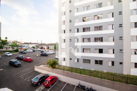 Vista da Sala de apartamento para alugar com 3 quartos, 58m² em Jardim Clarice I, Votorantim