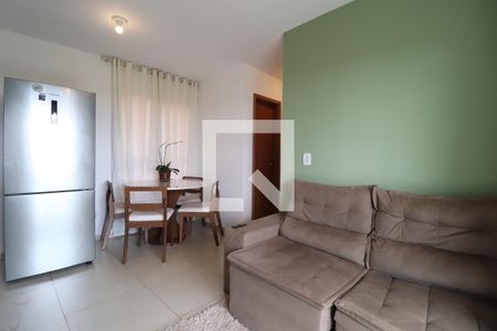 Sala de apartamento para alugar com 2 quartos, 60m² em Grand Ville, Uberlândia