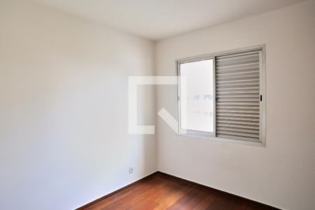 Suíte de apartamento para alugar com 3 quartos, 90m² em Funcionários, Belo Horizonte