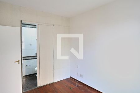 Suíte de apartamento para alugar com 3 quartos, 90m² em Funcionários, Belo Horizonte