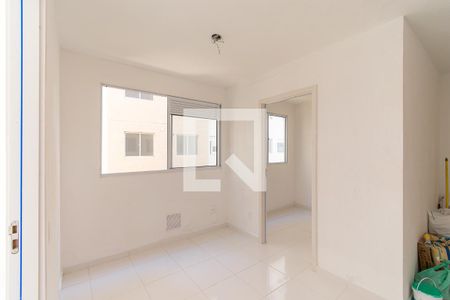 Sala de apartamento para alugar com 2 quartos, 32m² em Quinta da Paineira, São Paulo