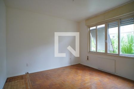 Quarto 1 de apartamento à venda com 2 quartos, 70m² em Santana, Porto Alegre