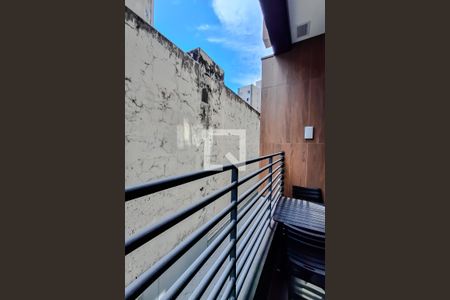 Varanda de kitnet/studio para alugar com 1 quarto, 24m² em Vila Mariana, São Paulo