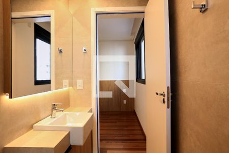 Banheiro da Suíte de apartamento para alugar com 2 quartos, 71m² em Serra, Belo Horizonte