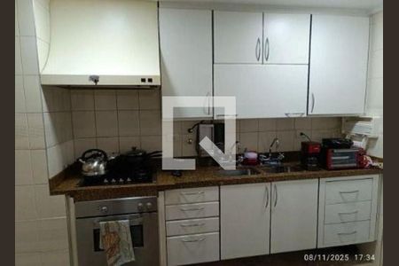 Apartamento à venda com 3 quartos, 131m² em Jardim Avelino, São Paulo