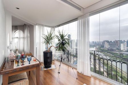Apartamento à venda com 4 quartos, 430m² em Jardim Fonte do Morumbi, São Paulo