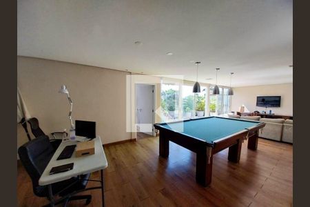 Casa para alugar com 5 quartos, 398m² em Jardim Leonor, São Paulo