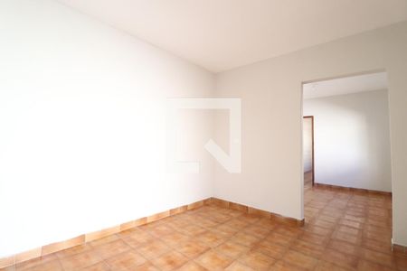 Sala 2 de casa para alugar com 4 quartos, 280m² em Presidente Roosevelt, Uberlândia