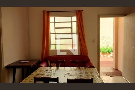 Casa à venda com 3 quartos, 150m² em Vila Carrão, São Paulo