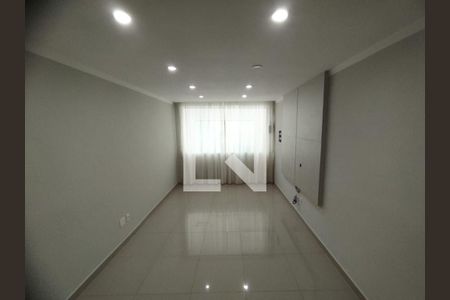 Casa à venda com 3 quartos, 143m² em Parque Cruzeiro do Sul, São Paulo