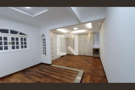 Casa à venda com 3 quartos, 236m² em Vila Regente Feijó, São Paulo