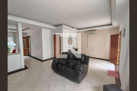 Casa à venda com 3 quartos, 240m² em Vila Mussolini, São Bernardo do Campo
