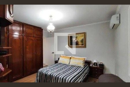 Casa à venda com 4 quartos, 200m² em Água Rasa, São Paulo