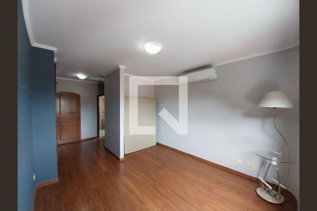 Casa à venda com 3 quartos, 329m² em Morumbi, São Paulo