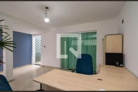 Casa à venda com 3 quartos, 160m² em Vila Prudente, São Paulo