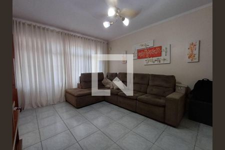 Casa à venda com 3 quartos, 127m² em Vila Carrão, São Paulo
