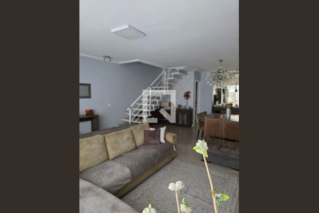 Casa à venda com 3 quartos, 73m² em Jardim Teresa, São Paulo