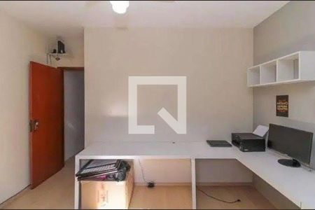 Casa à venda com 3 quartos, 160m² em Quinta da Paineira, São Paulo